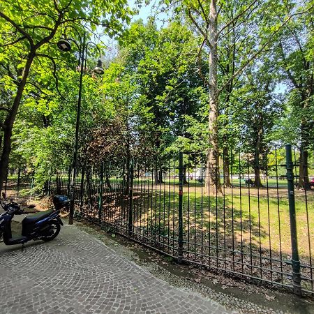Basiliche Apartment Милано Екстериор снимка